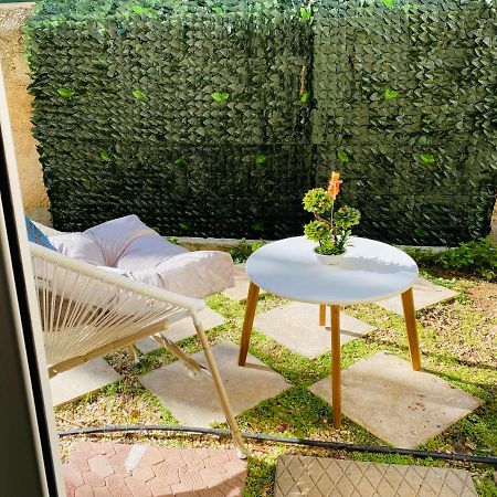 Cozy Apartment Near Sea Atene Esterno foto