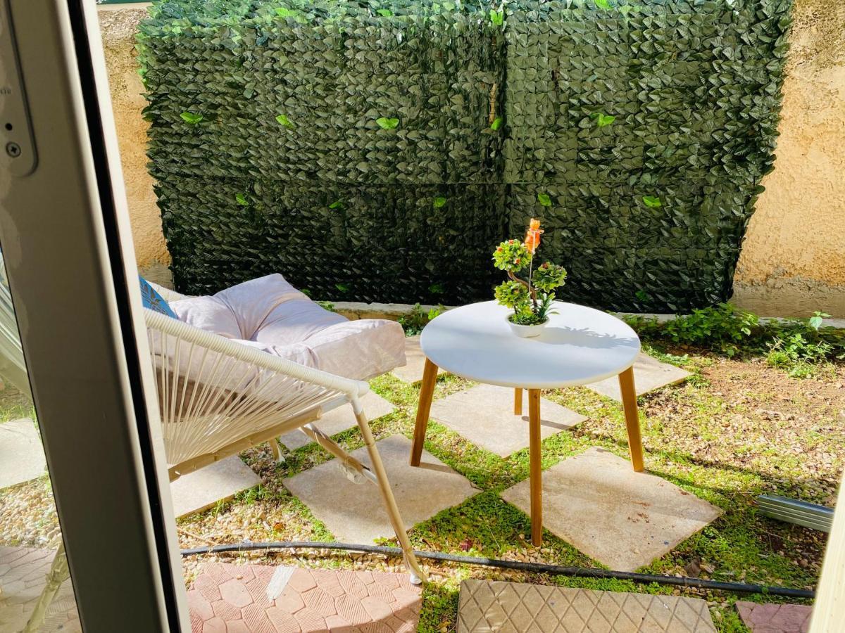 Cozy Apartment Near Sea Atene Esterno foto